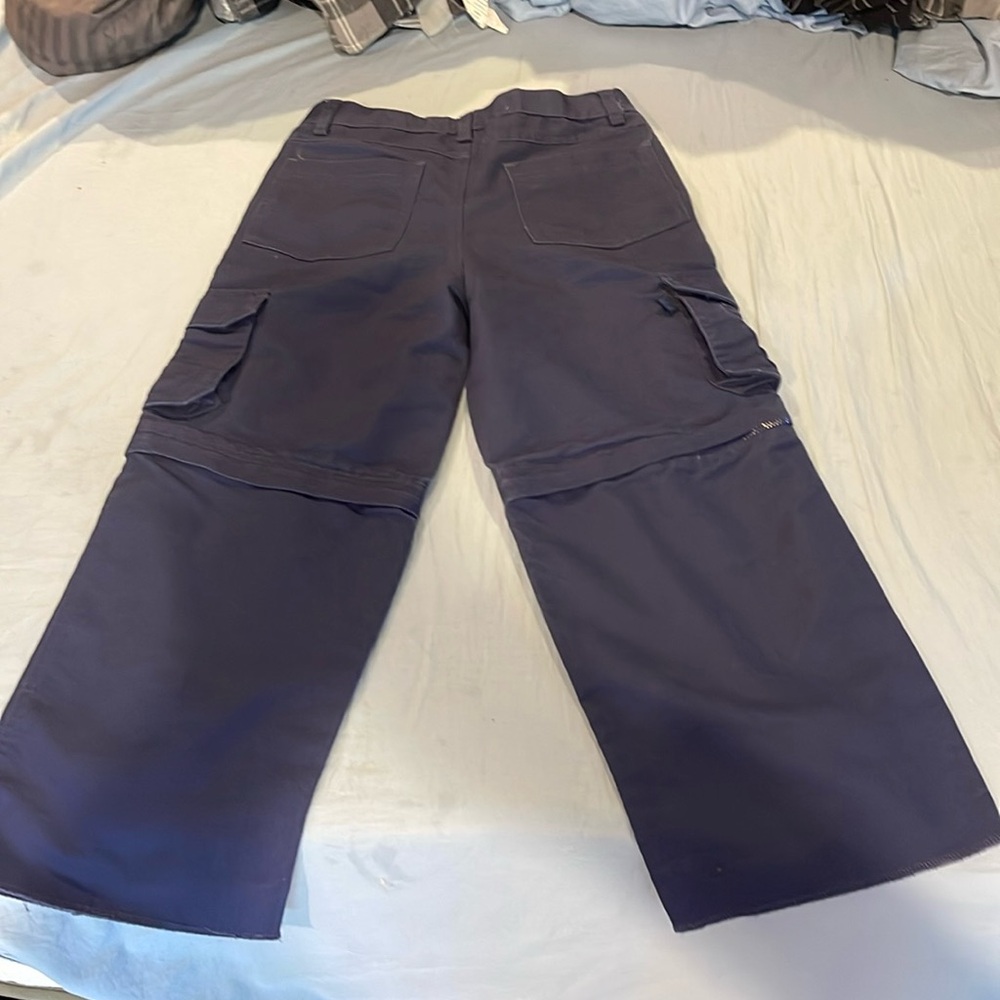 Official Cub Scout pants. Washed once and never worn. Size youth 8